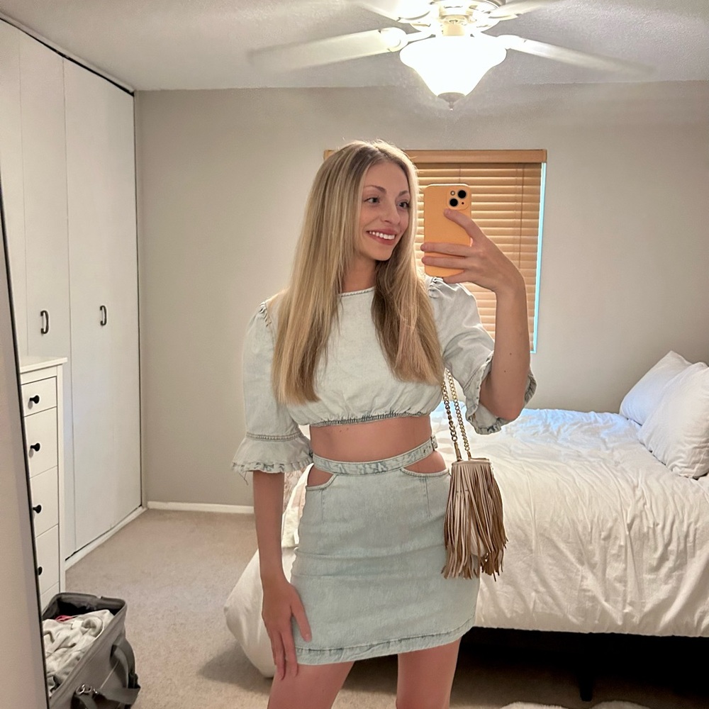Cropped Indigo Comfort Denim set